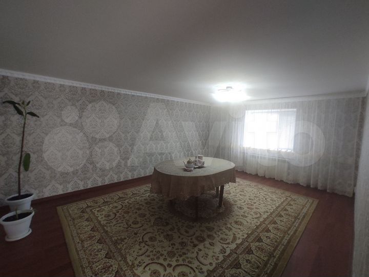 Дом 300 м² на участке 6 сот.