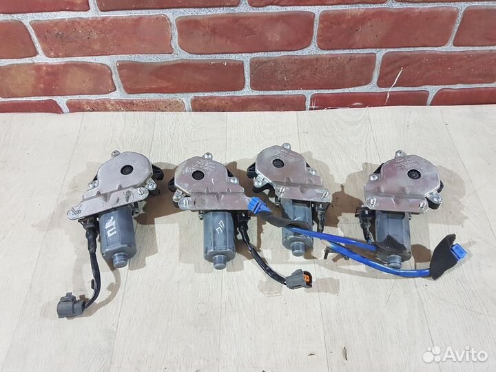 Моторчик стеклоподъемника Chery amulet a15