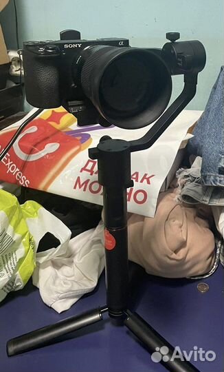 Sony a6500 + sigma 30mm 1f4 + Moza Air Cross