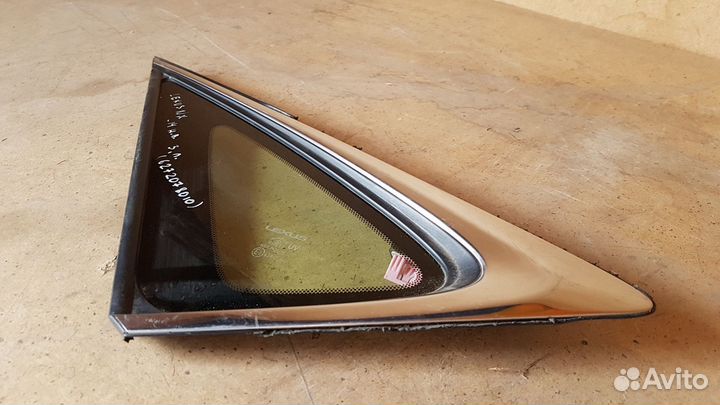 Задняя левая форточка lexus NX