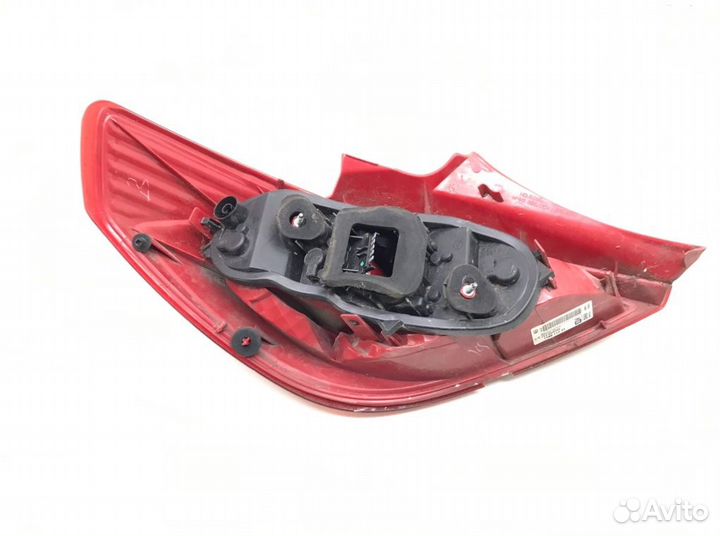 Фонарь 13211841 Opel Corsa D (2006-2014)