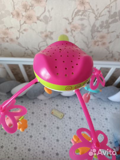 Мобиль на кроватку с проектором и ночником