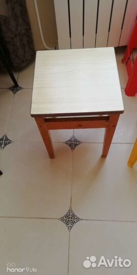 Табурет дерево стульчик детский табур пластиковые