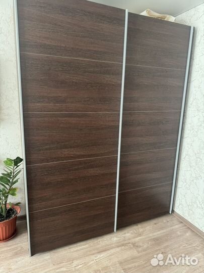 Шкаф купе столплит