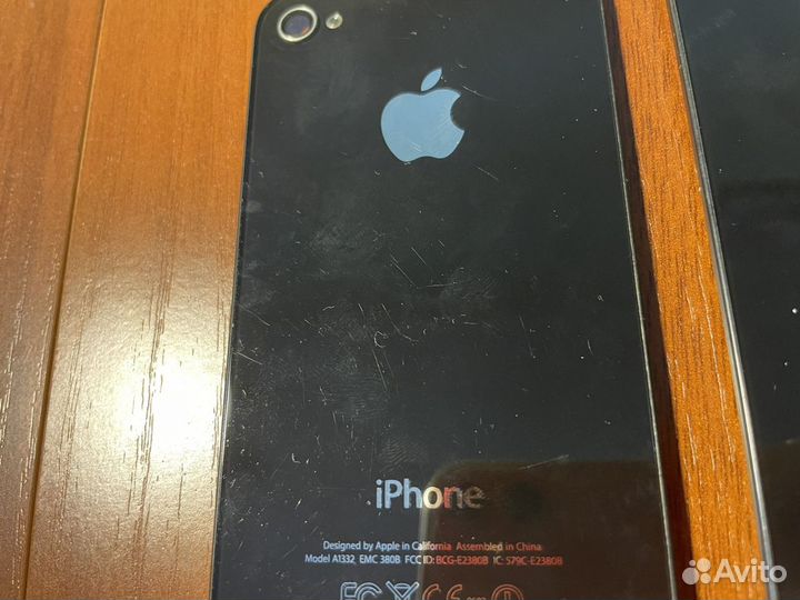 Телефон iPhone (крышка) 4 и 4s