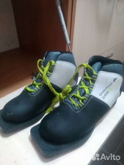Лыжные ботинки
