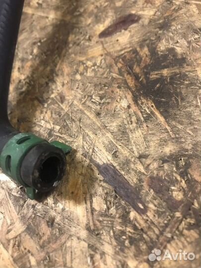 Патрубок расширительного бачка Renault Logan 2 L8