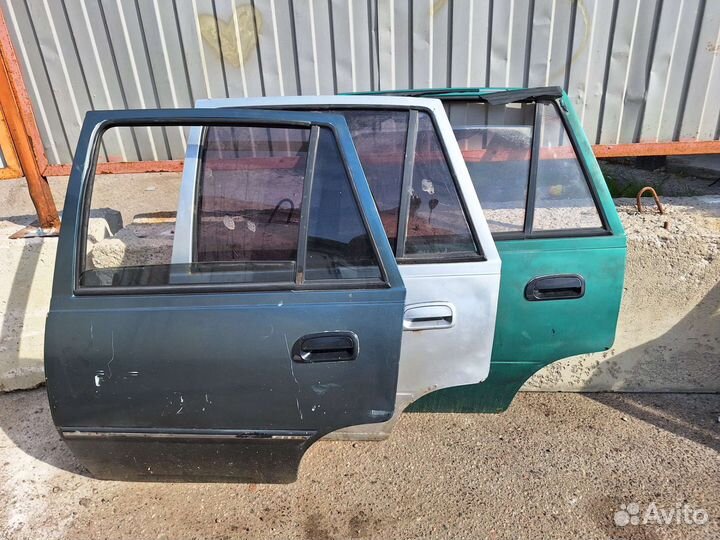 Задняя левая дверь Daewoo Nexia