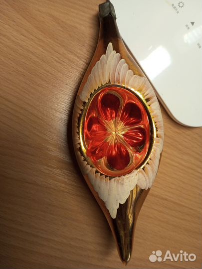 Елочные игрушки