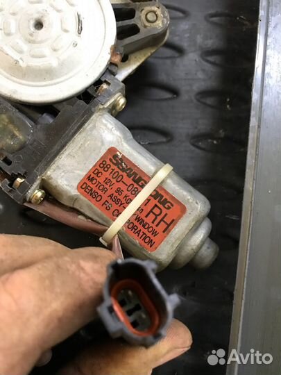 Стеклоподъемный механизм SsangYong Rexton I 2006