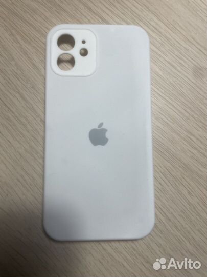 Чехол на iPhone 12