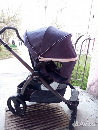 Прогулочная коляска peg perego book
