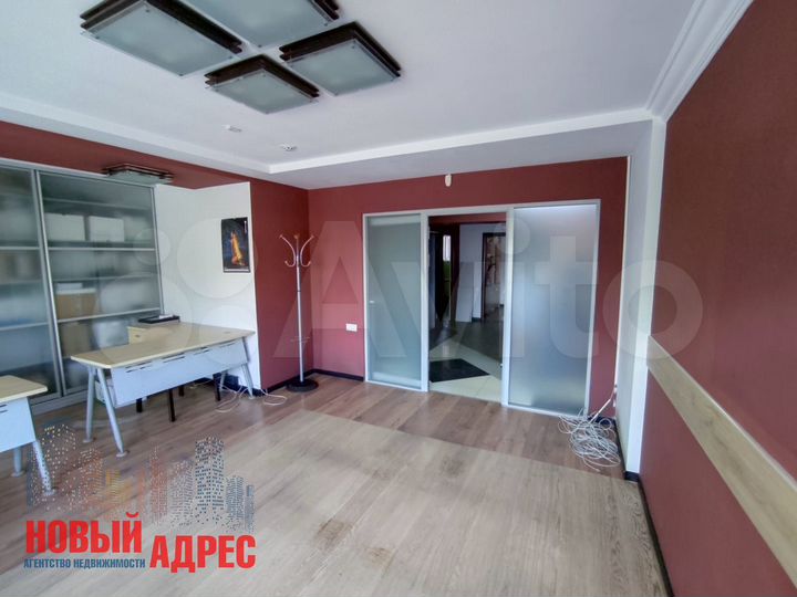 Свободного назначения, 283.7 м²