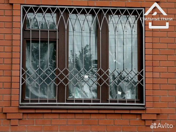 Решетки на окна новые