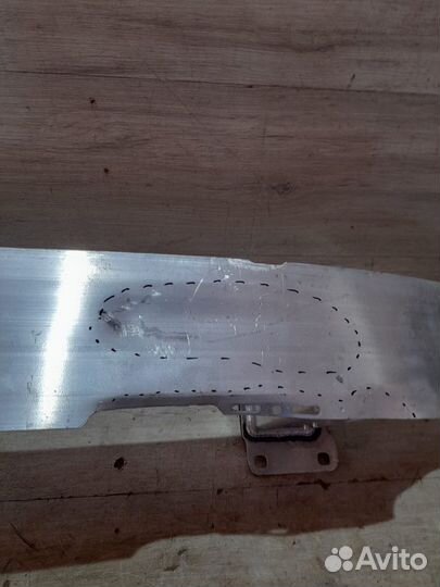 Усилитель переднего бампера передний Audi A6 C8 С