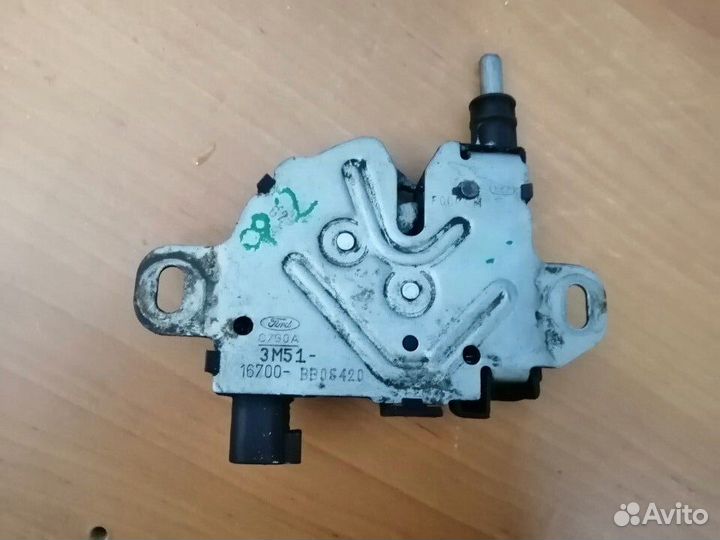 Замок капота Ford Focus 2 и форд фокус 2 рестайлин