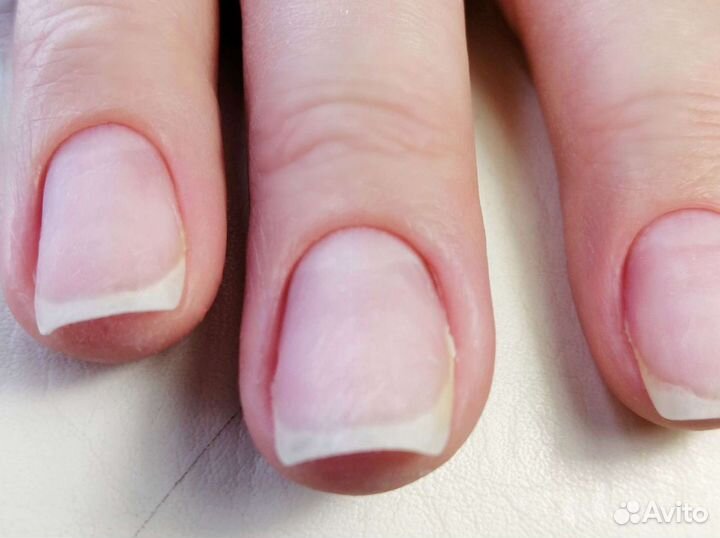 Маникюр, педикюр, покрытие Shellac, наращивание