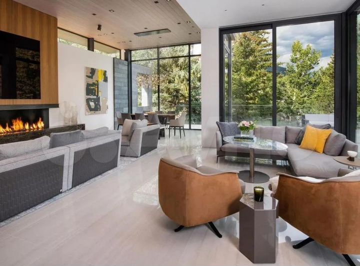 Дом 500 м² на участке 30 сот.