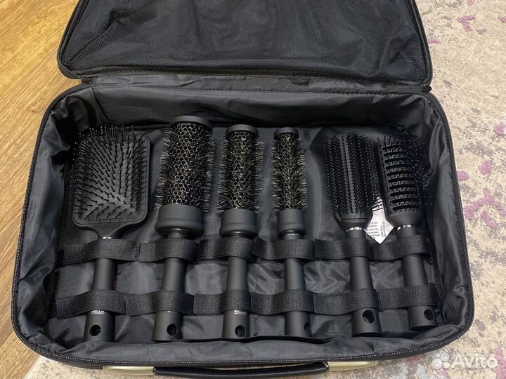 Набор расчесок Wella