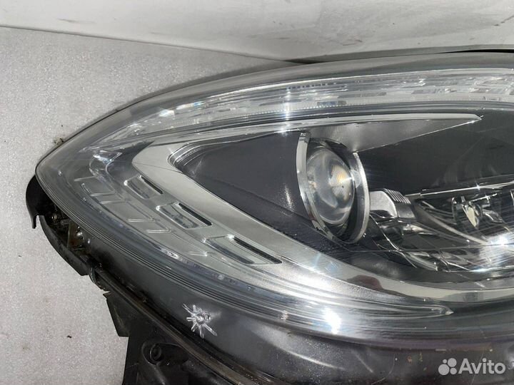 Фара правая Mercedes-Benz M-Класс W166 2015