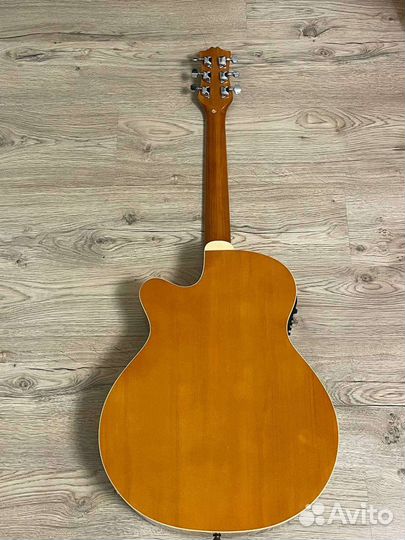 Акустическая гитара бу