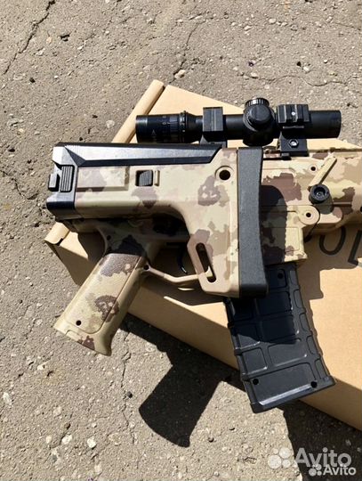 Сильный автомат FN Scar на орбиз