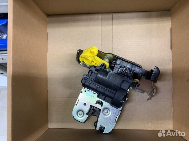 Замок крышки багажника VW Tiguan/Touareg