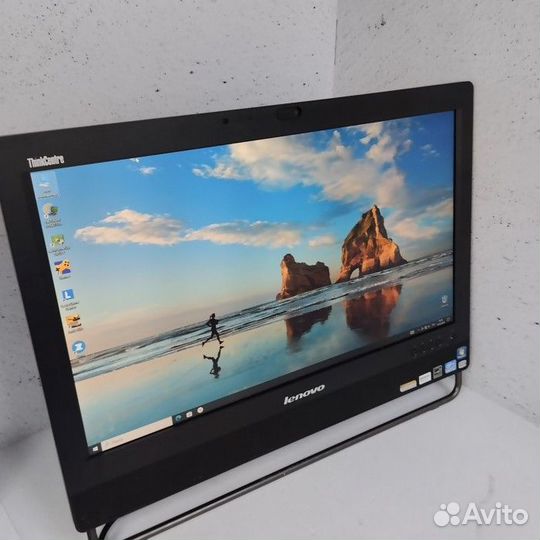 Моноблок Lenovo i7