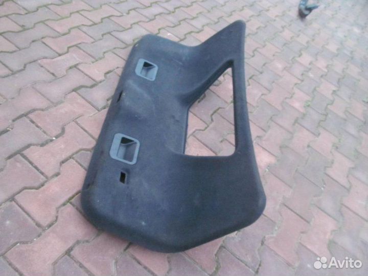 Обшивка крышки багажника Audi A8 D2 1994-2003