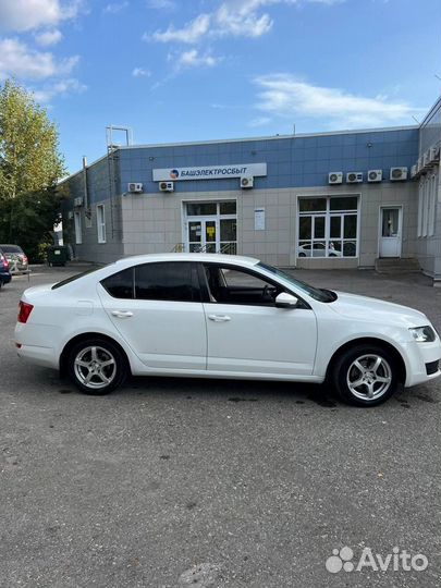 Skoda Octavia 1.6 МТ, 2014, 198 000 км