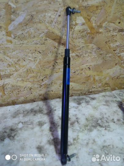 Амортизатор крышки багажника, L, jeep zj