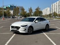 Hyundai Sonata 2.0 AT, 2021, 120 789 км, с пробегом, цена 2 199 000 руб.