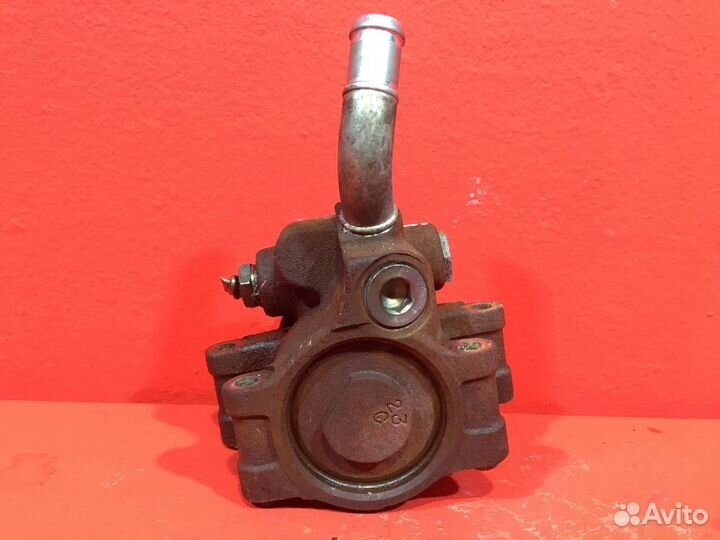 Насос гура для Ford Fusion fxja, 1.4 (Б/У)