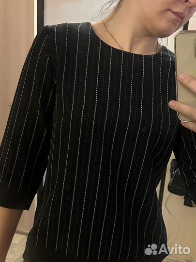 2 блузки в идеальном состоянии 46 и 48 размера