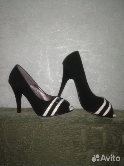 Туфли женские