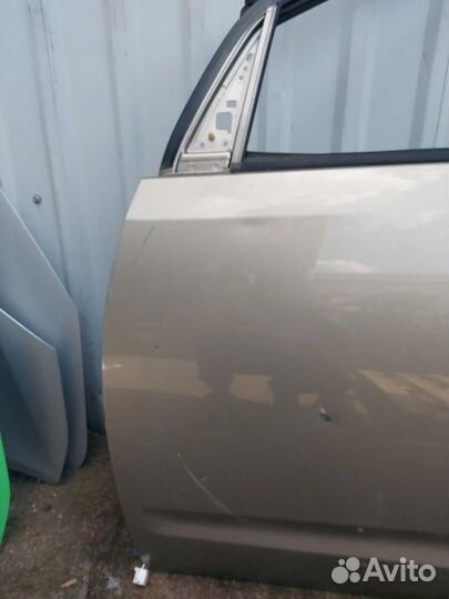 Дверь передняя левая Toyota Prius 2 NHW20 2003