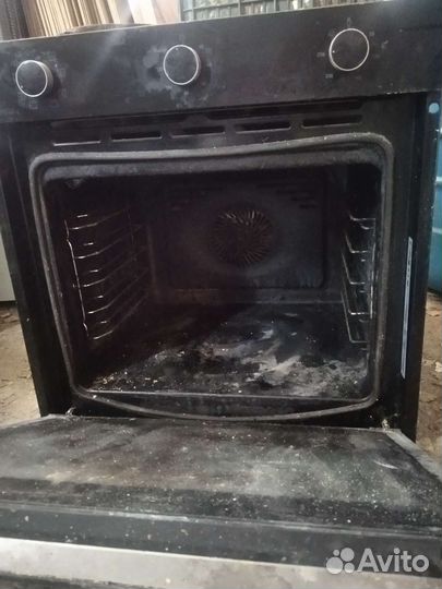 Духовой шкаф