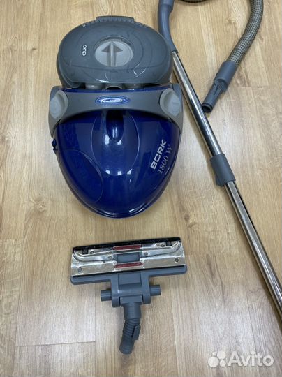 Пылесос bork1800w