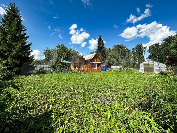 Дача 23 м² на участке 10 сот.