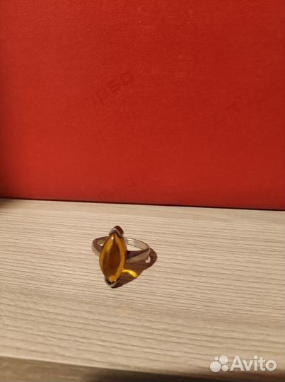 Серебряное кольцо