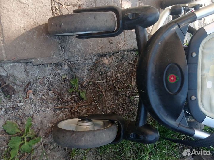 Прогулочная коляска bebeton