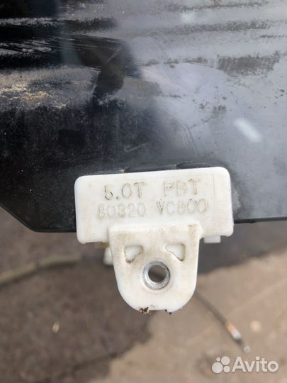 Стекло двери Infiniti QX70