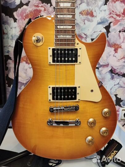 Электрогитара Gibson (reply) с комбиком 1'' x 50Вт