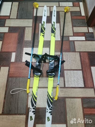 Беговые лыжи