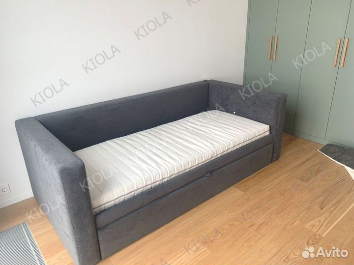 Кровать подростковая