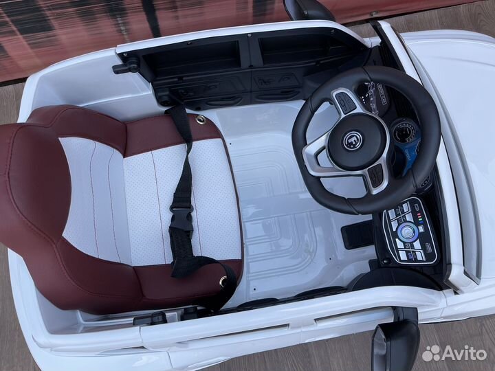 Детский электромобиль