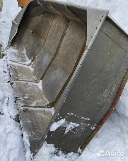 Лодка дюралевая