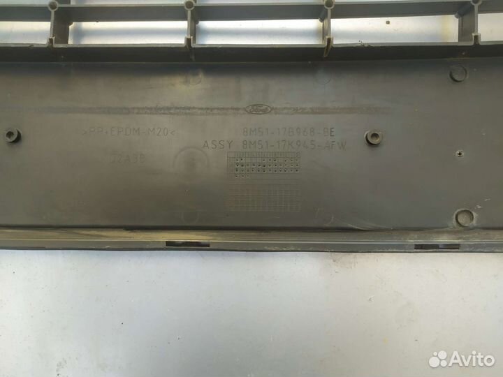 Оригинальная решетка бампера Фокус 2 рестайлинг