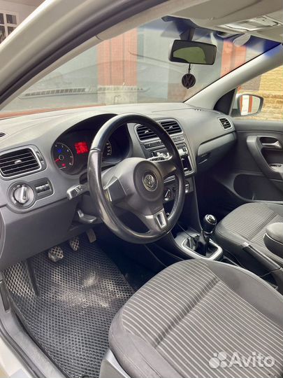 Сиденья volkswagen polo