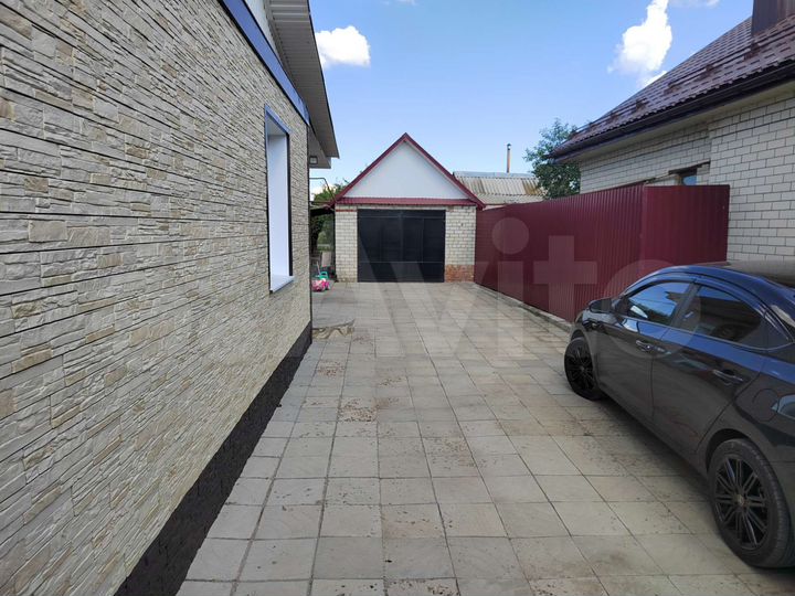 Дом 105 м² на участке 6 сот.